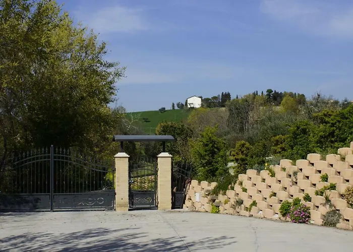 Πανσιόν La Merlana Morrovalle